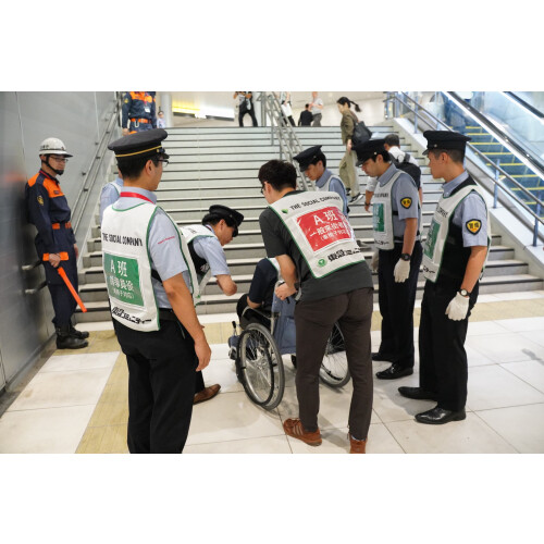 渋谷駅前エリアマネジメント - 産官学合同による浸水対策訓練を渋谷駅東口で実施